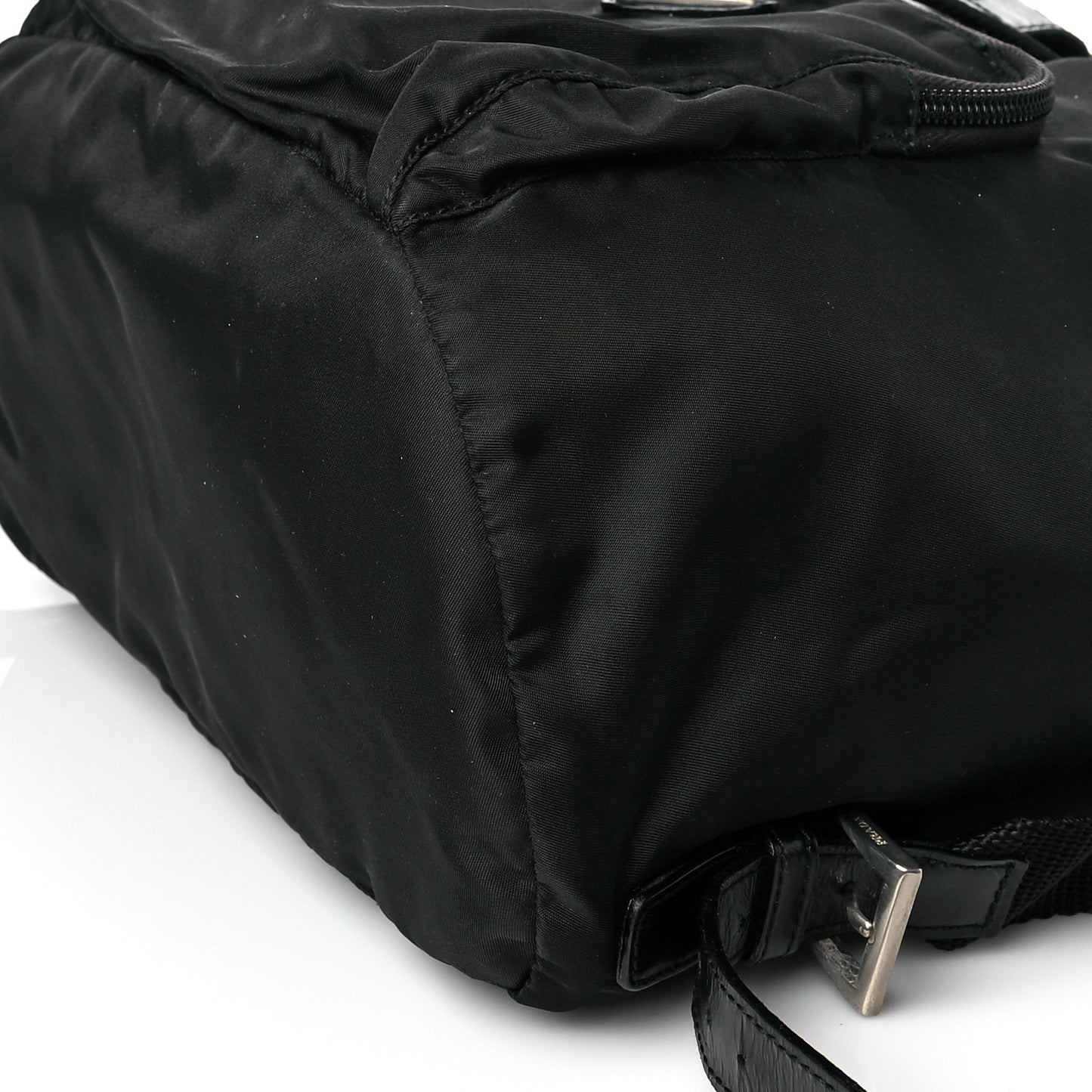 Nylon Vela Medium Cinch Backpack Black
