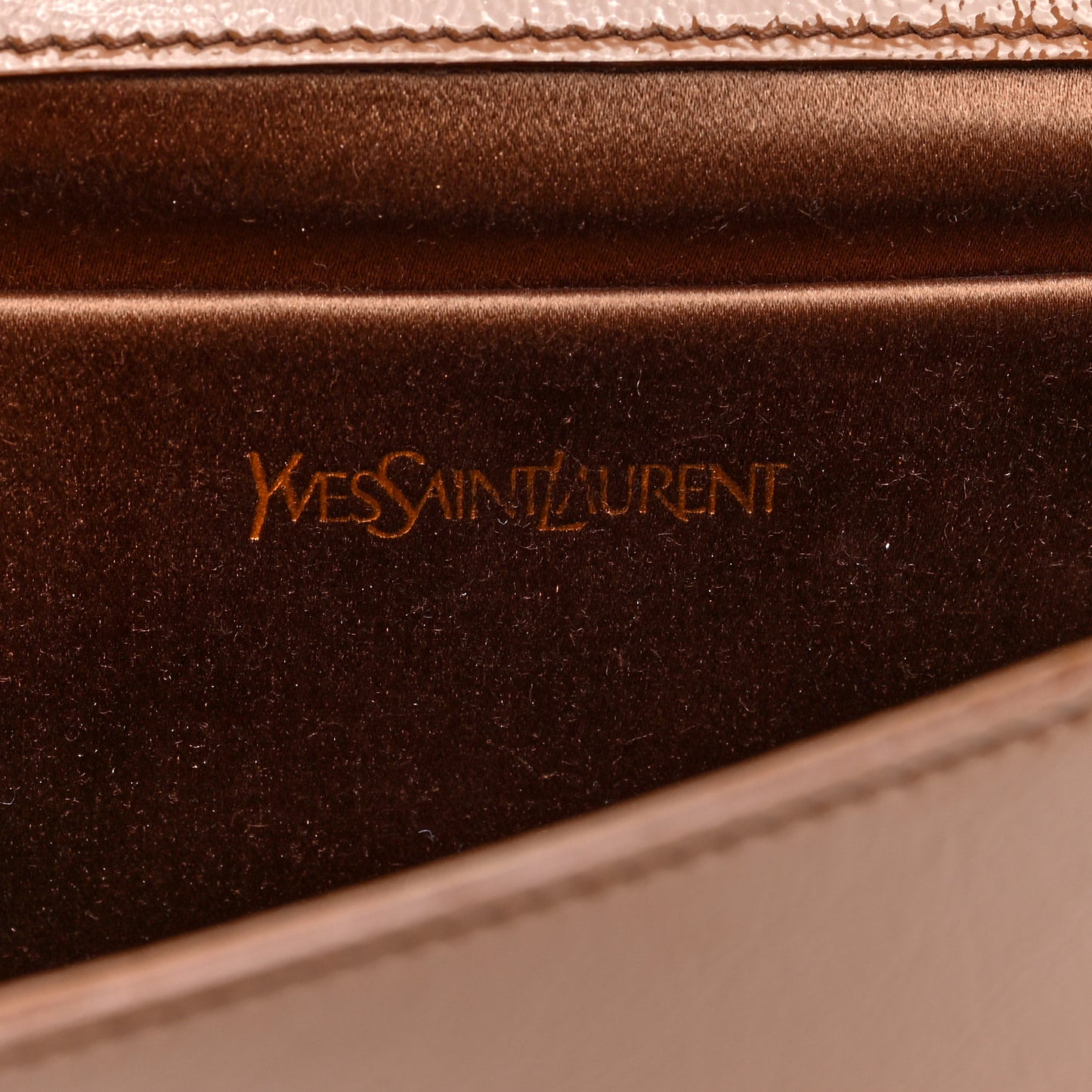 Textured Patent Calfskin Monogram Large Belle De Jour Clutch Beige