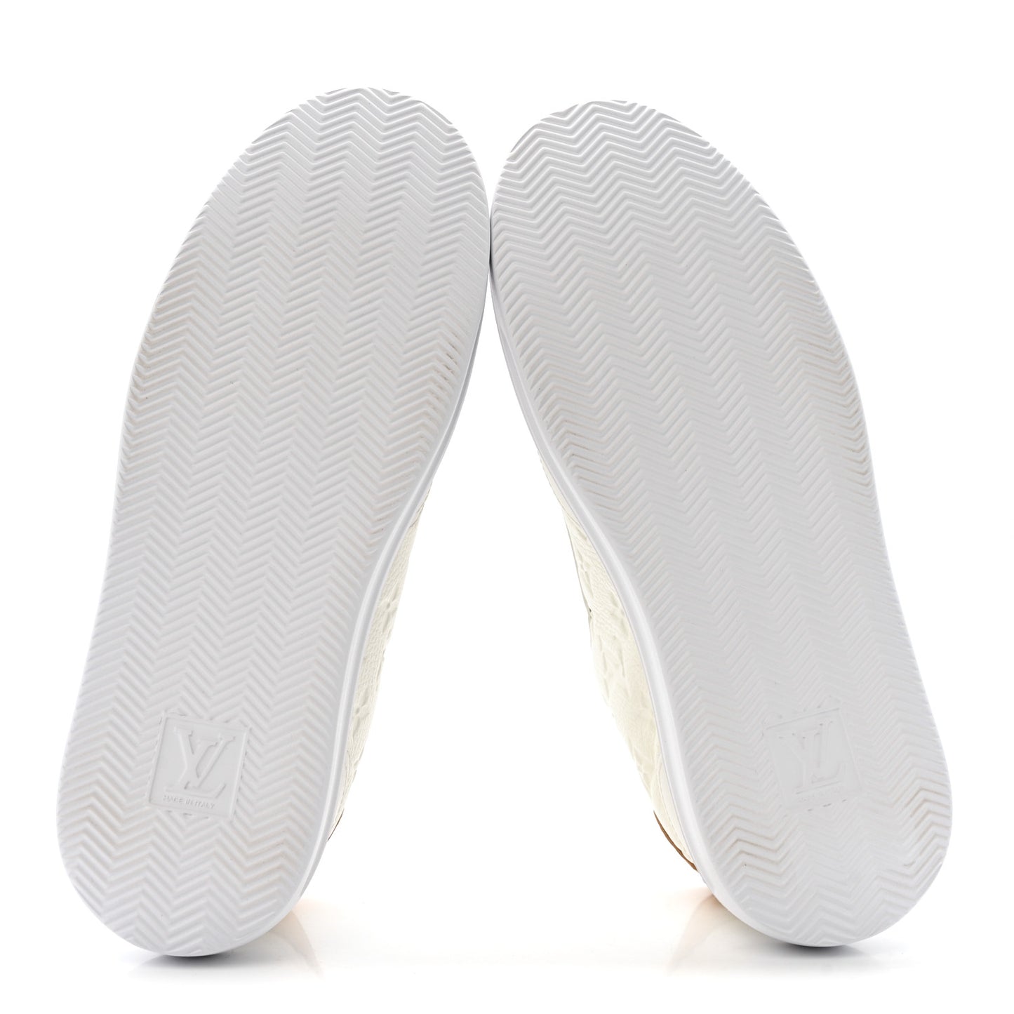 Grained Calfskin Embossed Monogram Mens Beverly Hills Sneakers 8.5 White