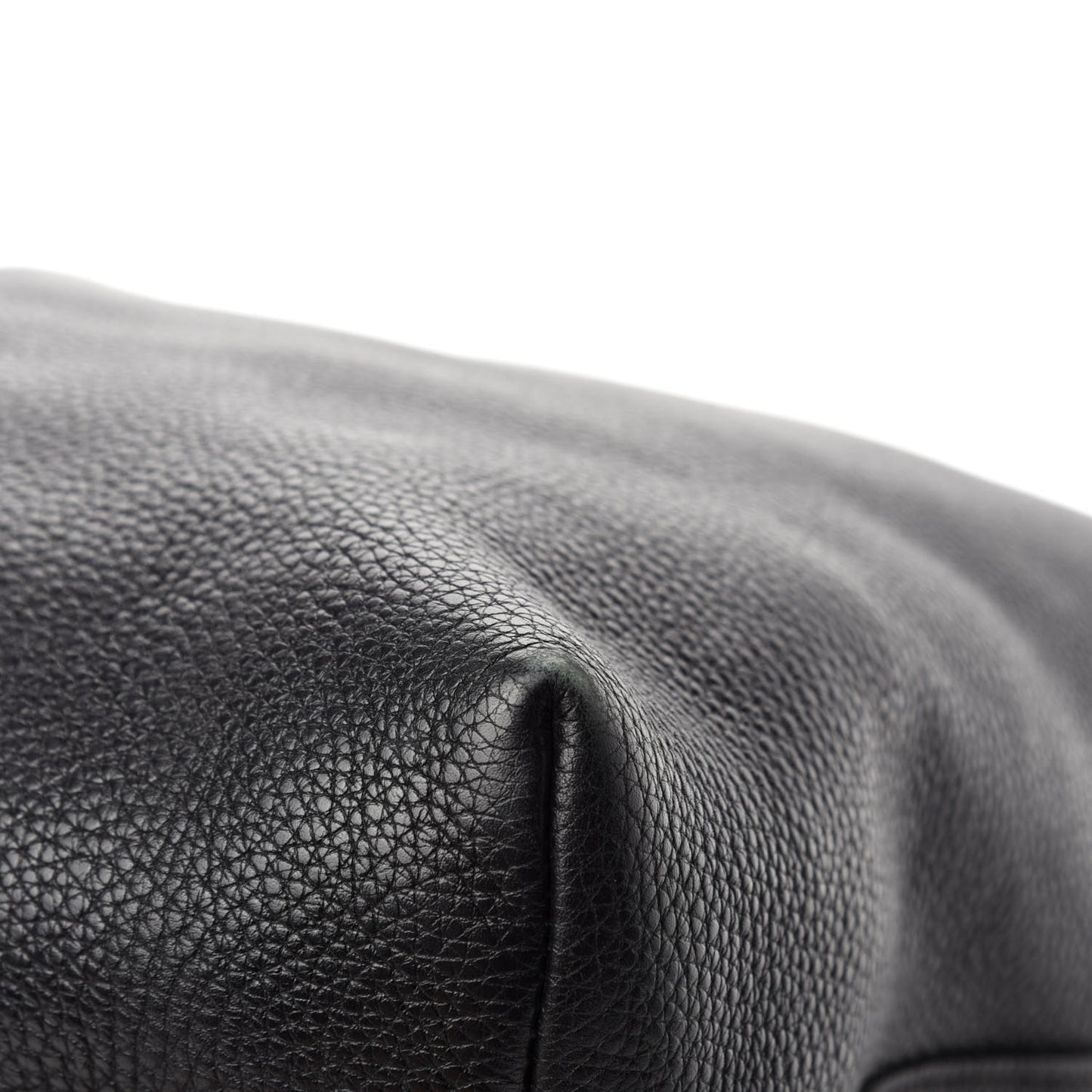 Vitello Daino Hobo Black