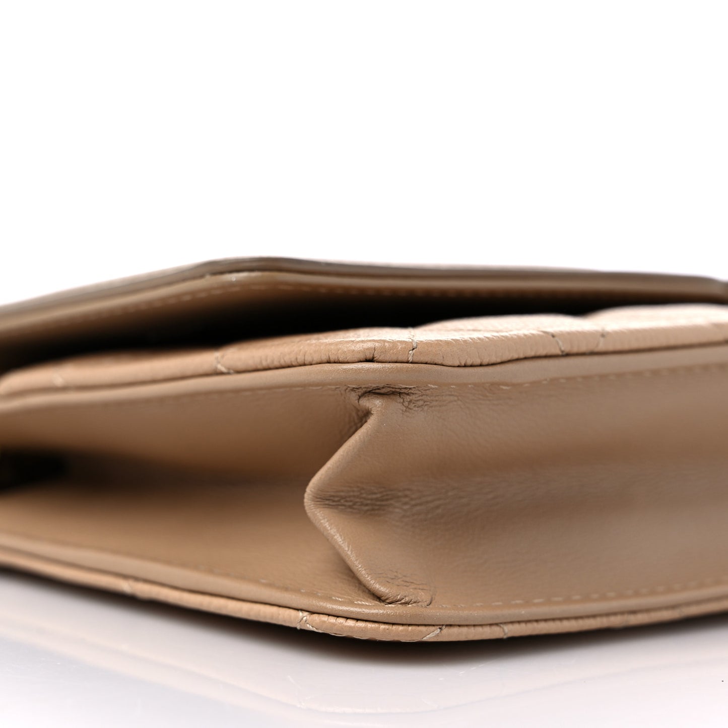 Caviar Quilted CC Filigree Wallet On Chain WOC Beige