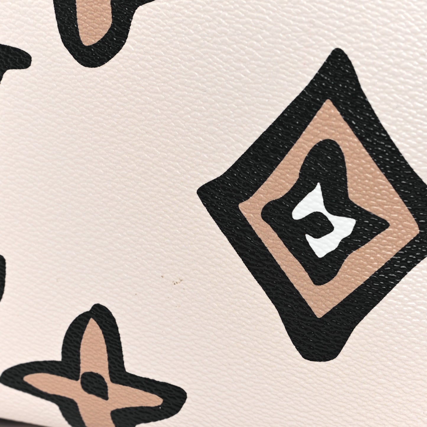 Monogram Giant Wild at Heart Neverfull MM Creme