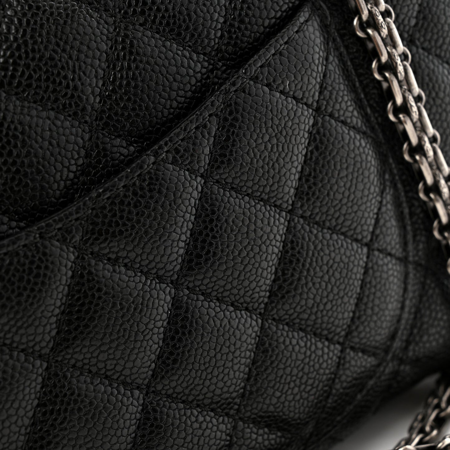 Caviar Quilted 2.55 Reissue 225 Flap Black