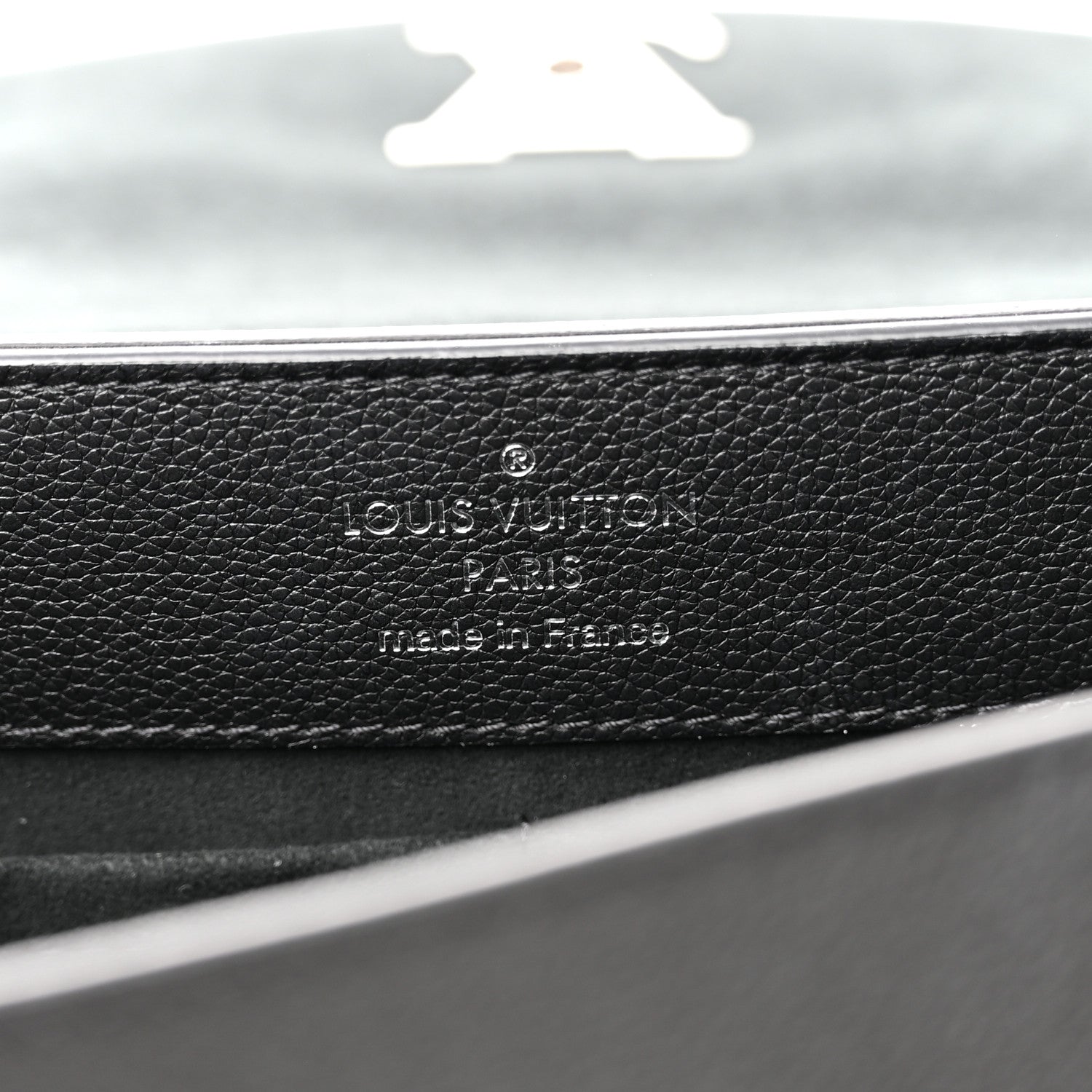 Louis Vuitton Soft Calfskin Lockme Ever MM Black 6 of 9