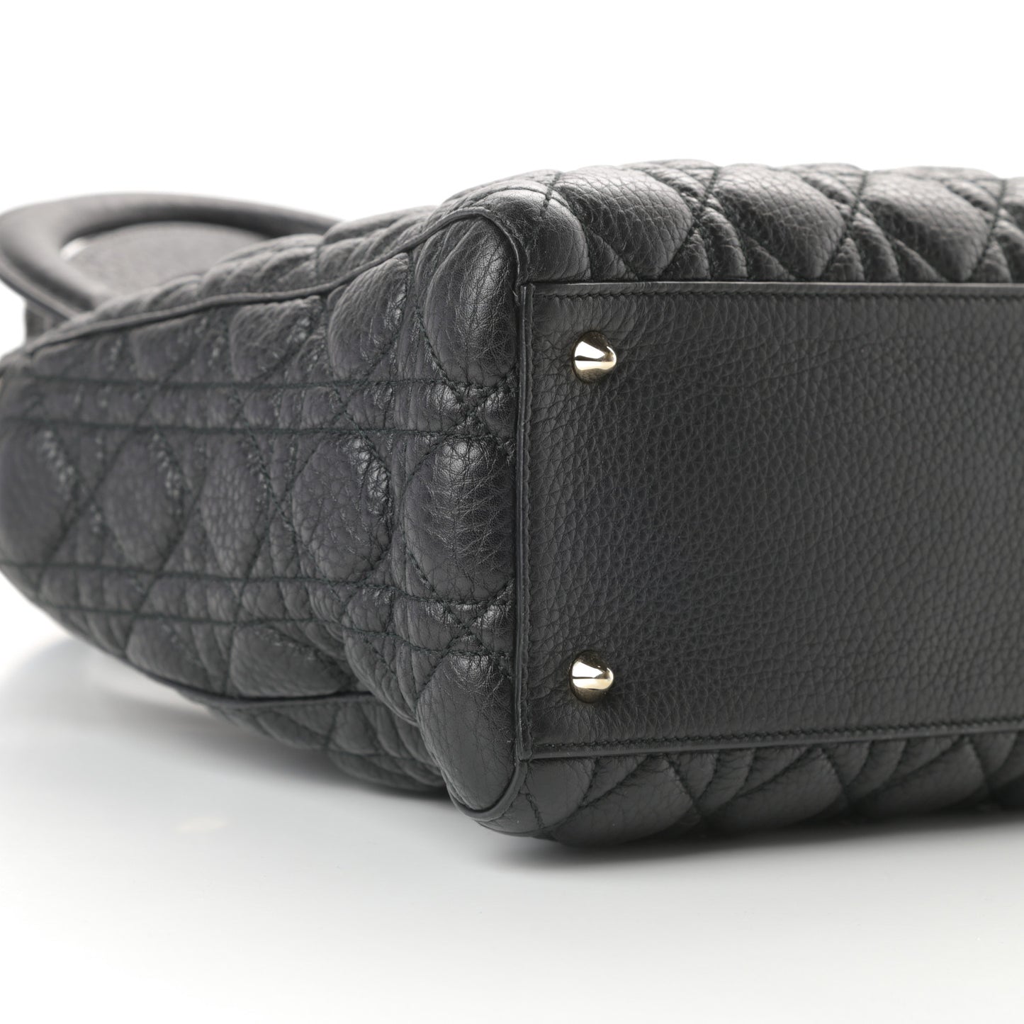 Grained Calfskin Cannage Medium Supple Lady Dior Black