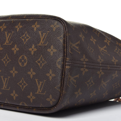 Louis Vuitton Monogram Neverfull MM 9 of 10