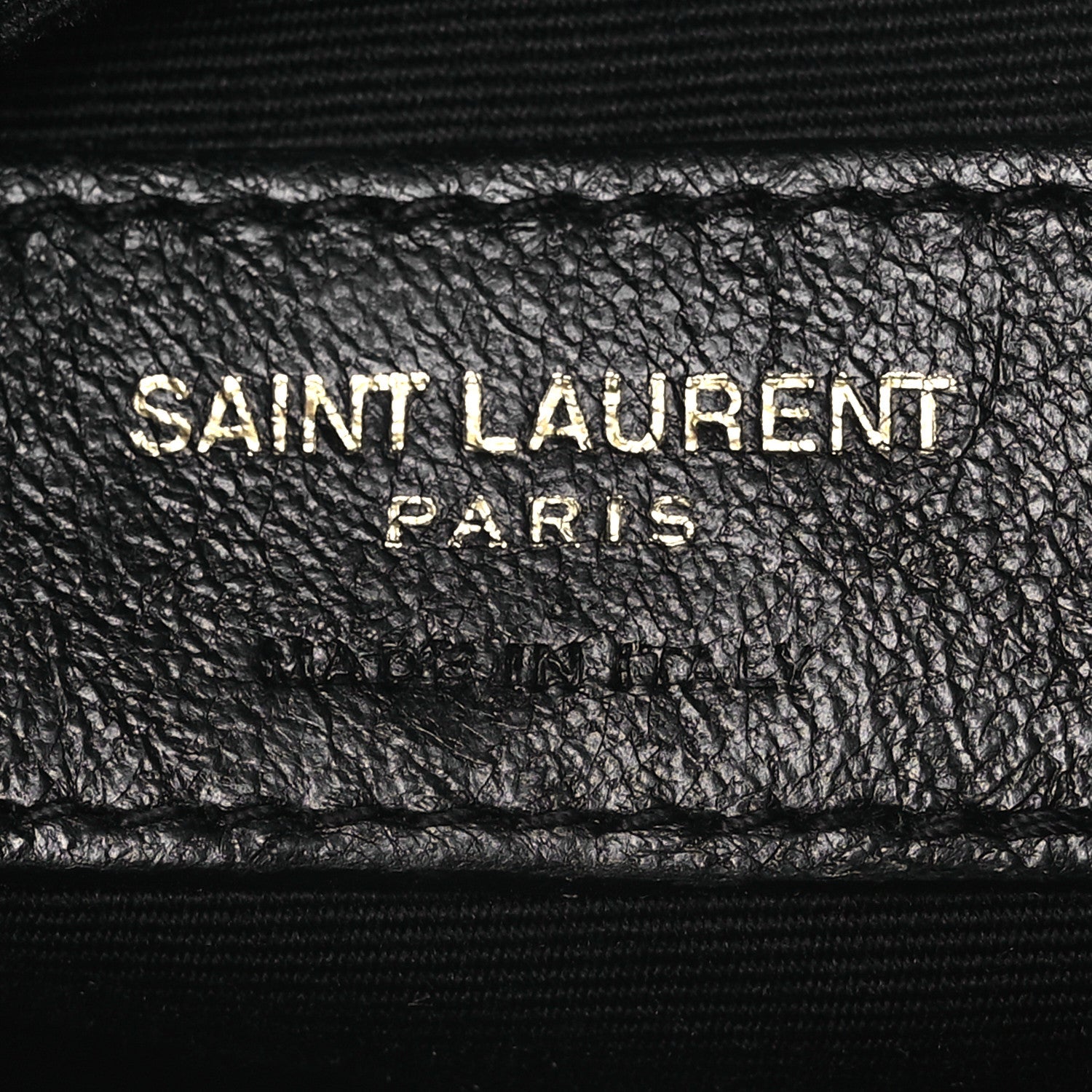 Saint Laurent Grain De Poudre Matelasse Chevron Quilted Round Vinyle Camera Bag Crema Soft 10 of 40