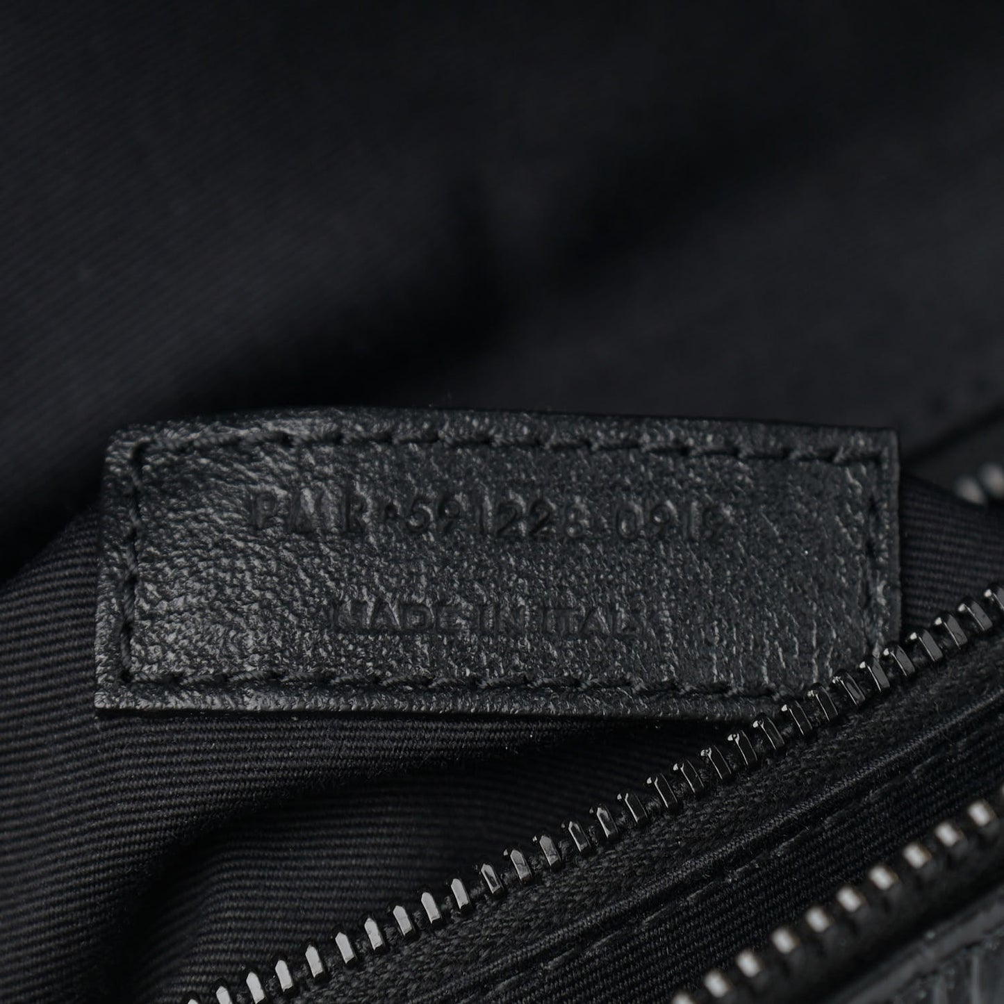 Crocodile Embossed Matelasse Monogram Niki Body Bag Black