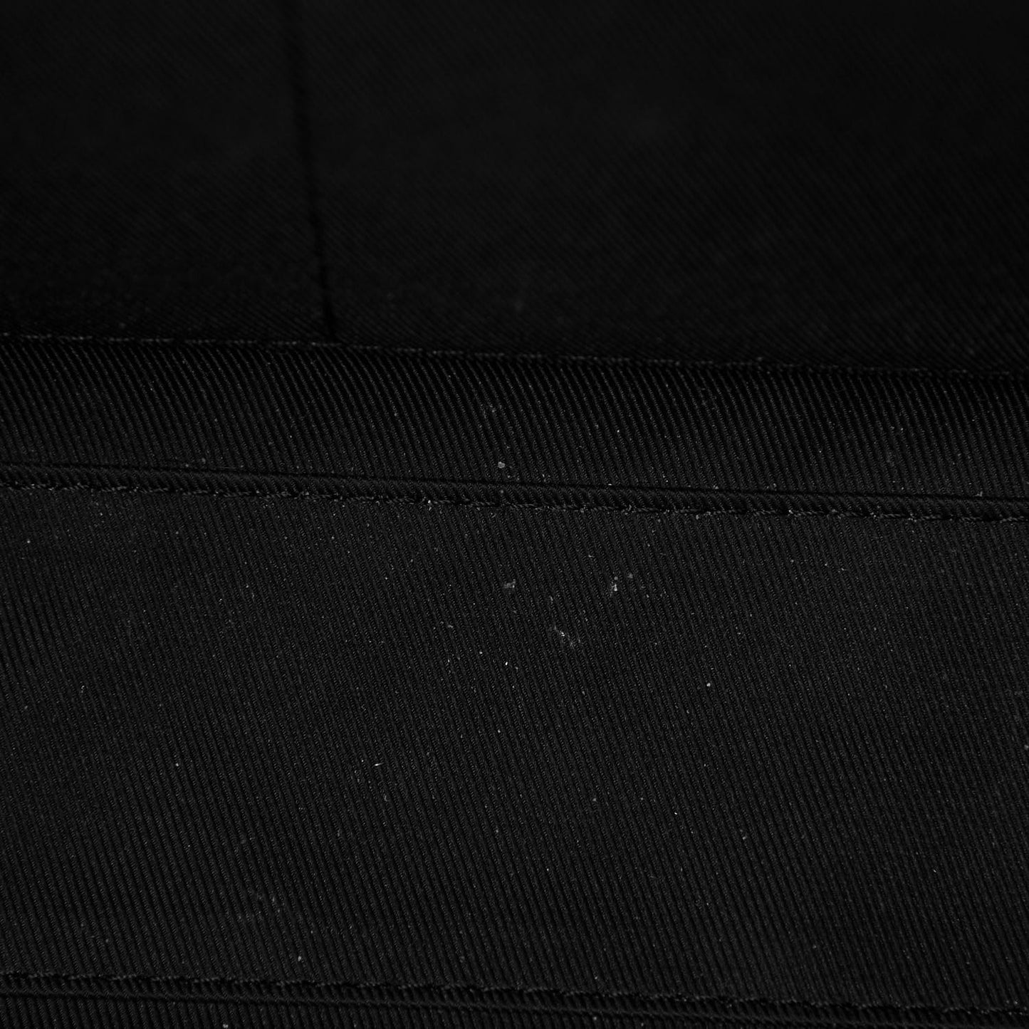 Calfskin Aerogram Messenger Black