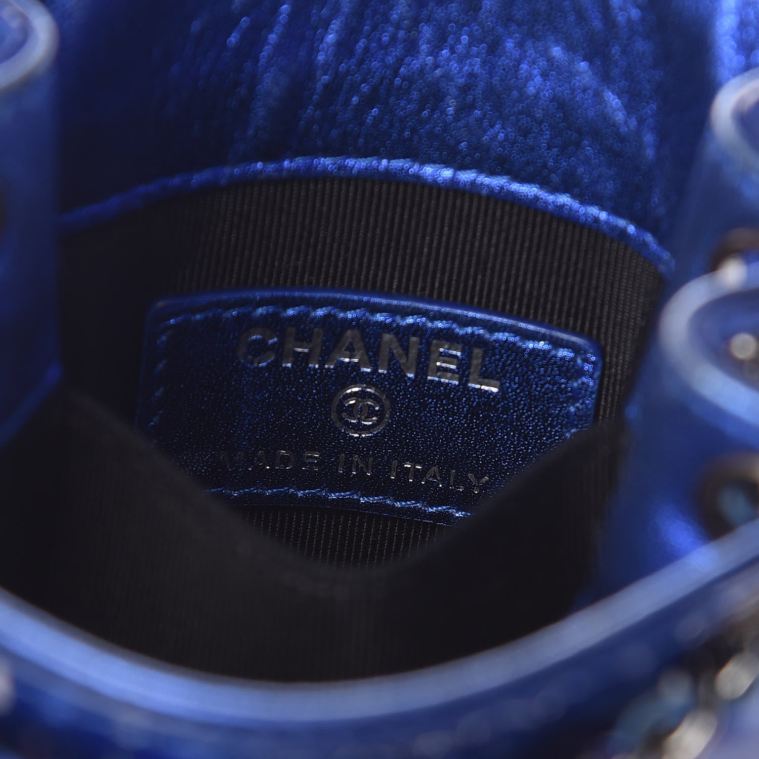 Chanel Metallic Patent Crossbody CC Phone Holder Blue 6 of 9