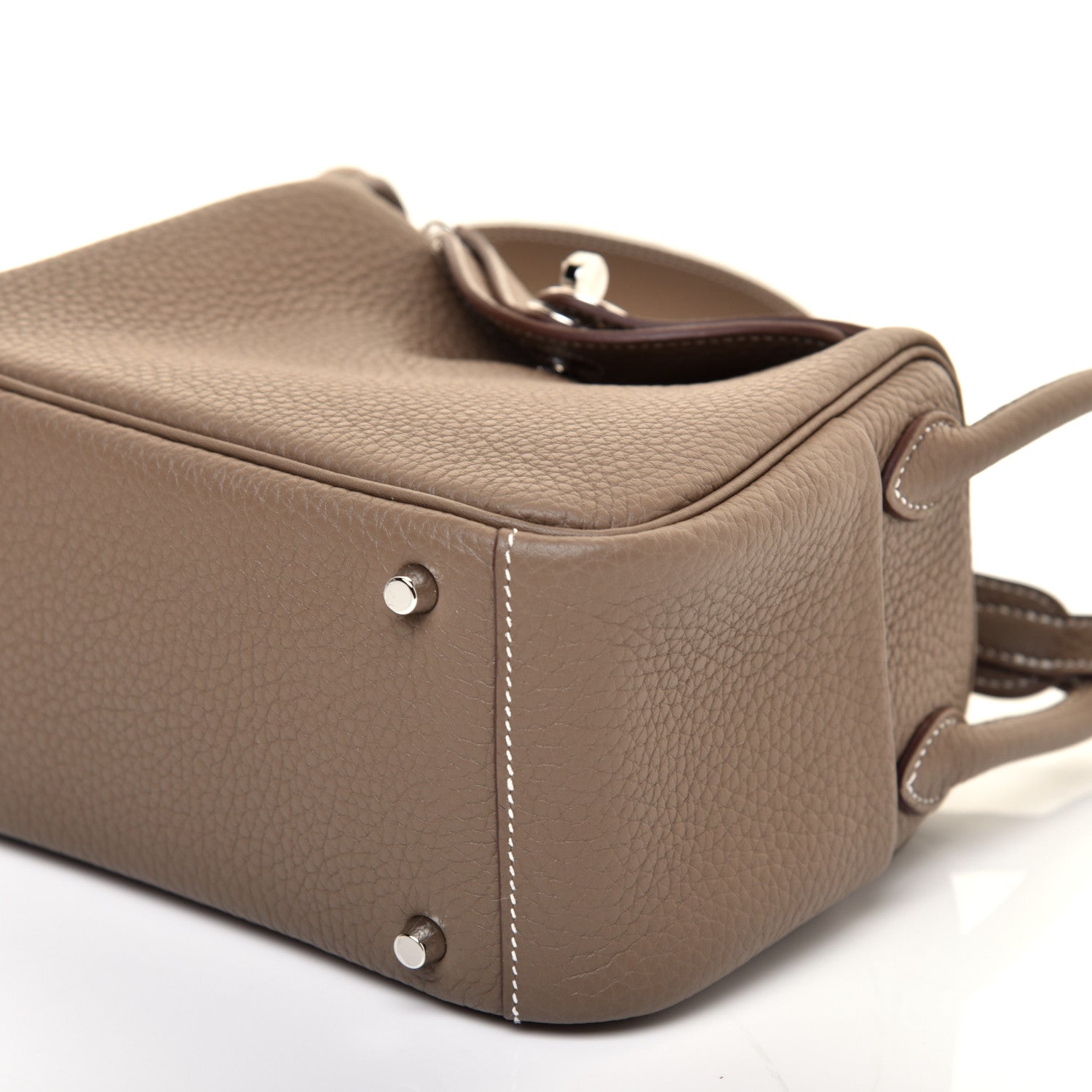 Hermes Taurillon Clemence Mini Lindy 20 Etoupe 7 of 10