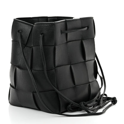 Bottega Veneta Nappa Maxi Intrecciato Cassette Bucket Bag Black 3 of 10
