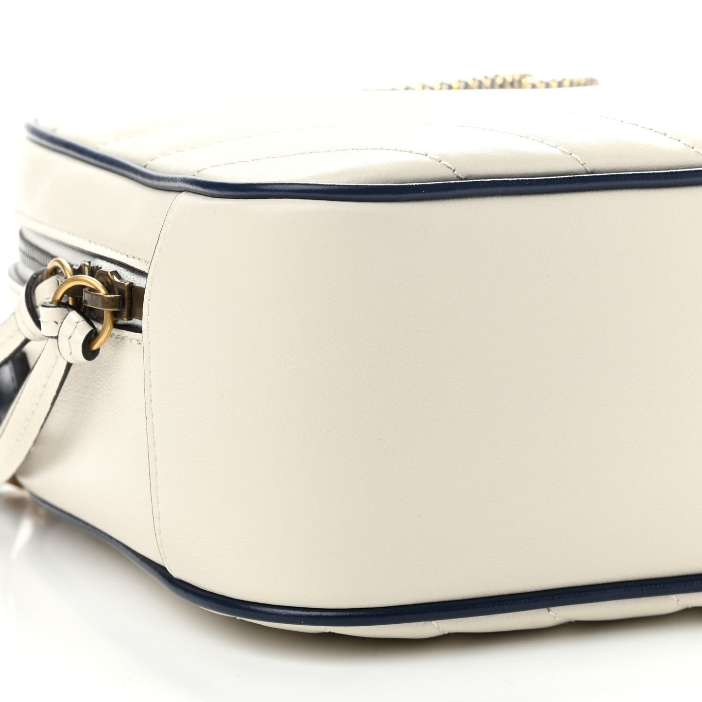 Vintage Effect Calfskin Matelasse Diagonal Small Torchon GG Marmont Bamboo Top Handle Shoulder Bag Mystic White Blue Agata