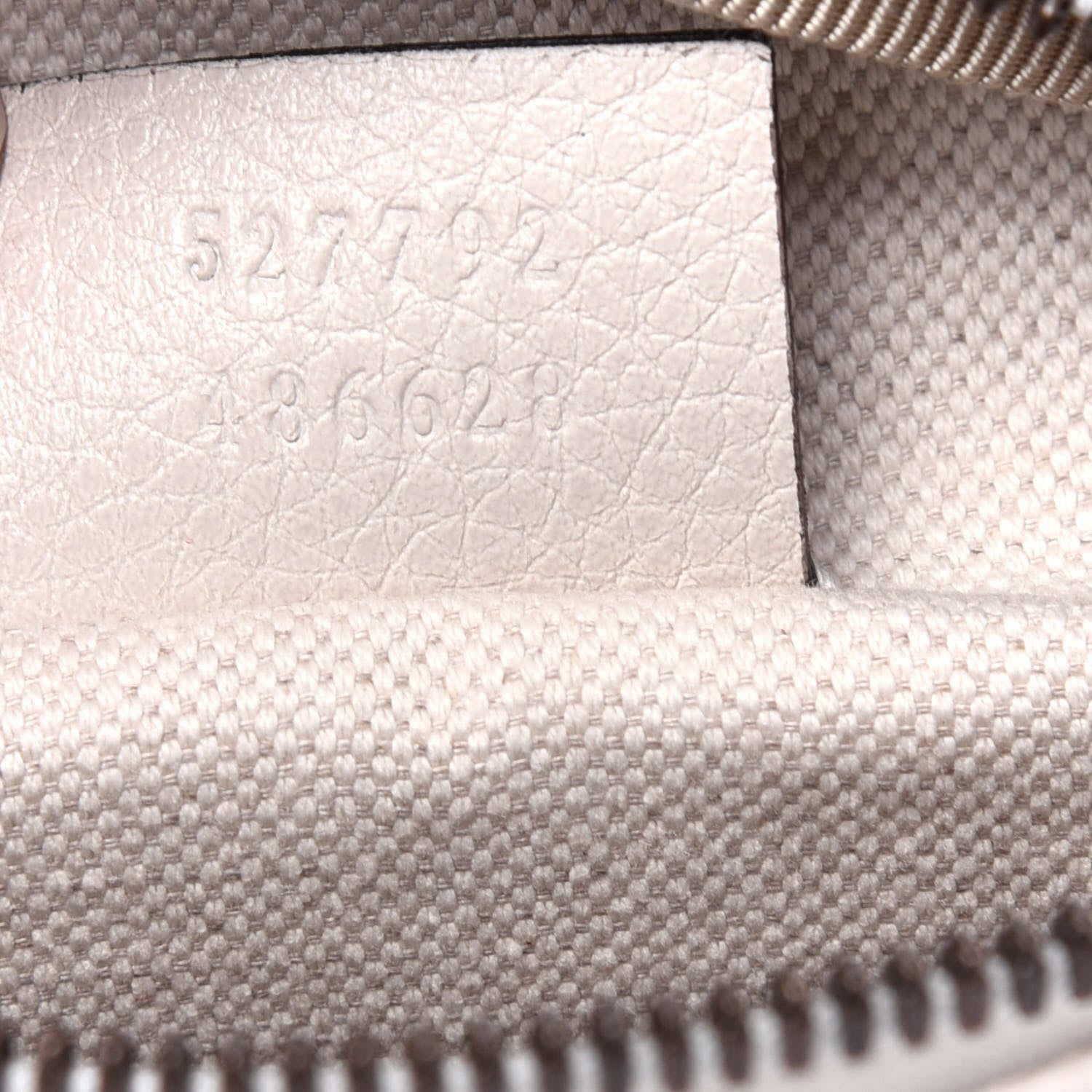 Gucci Grained Calfskin Small Logo Belt Bag White 7 of 9