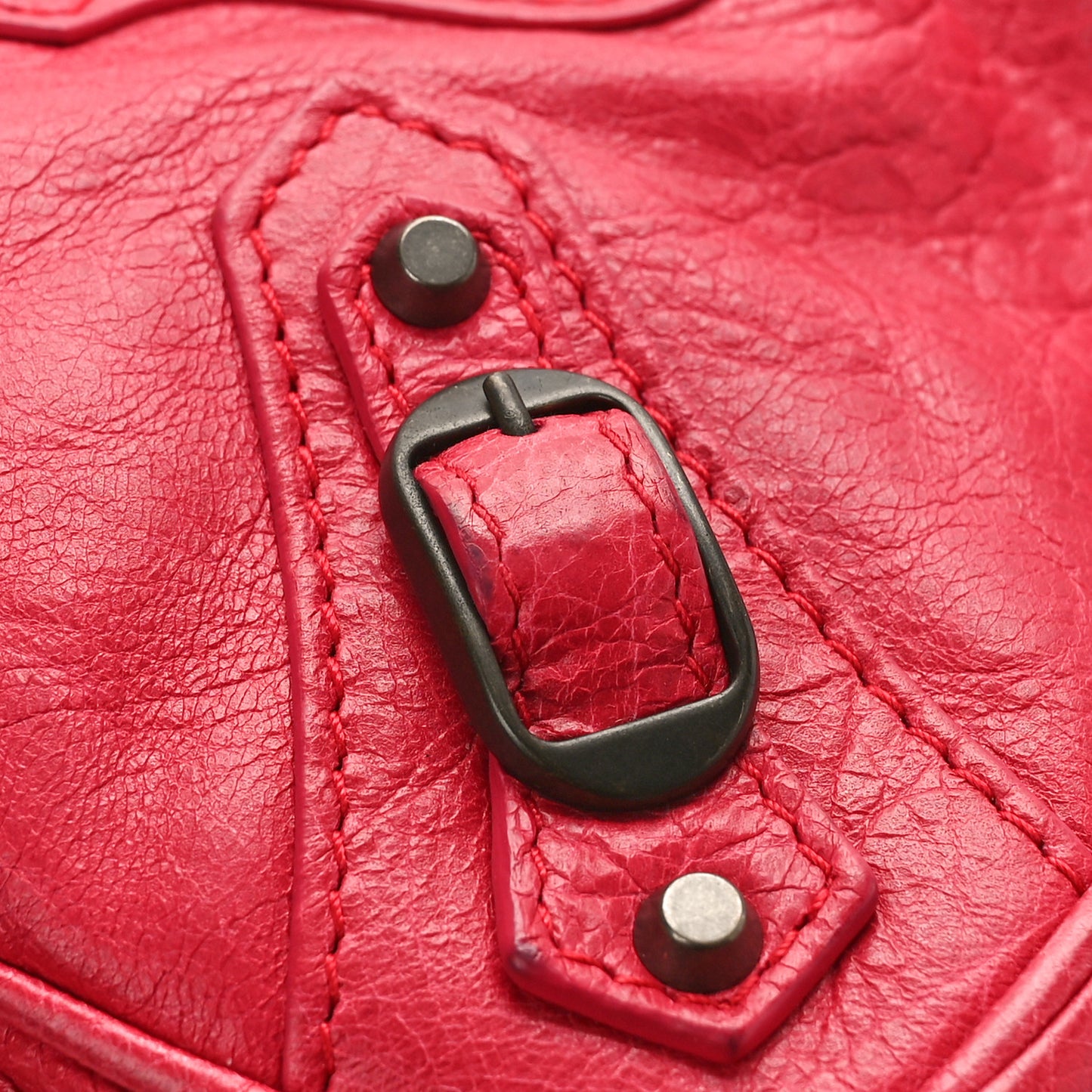Agneau Classic Hardware Hip Rose Thulian