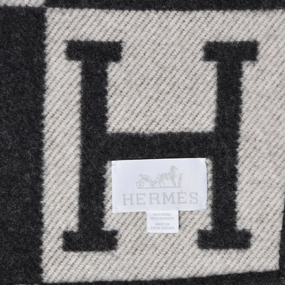 Hermes Wool Cashmere Avalon Blanket Ecru Gris Fonce 3 of 4