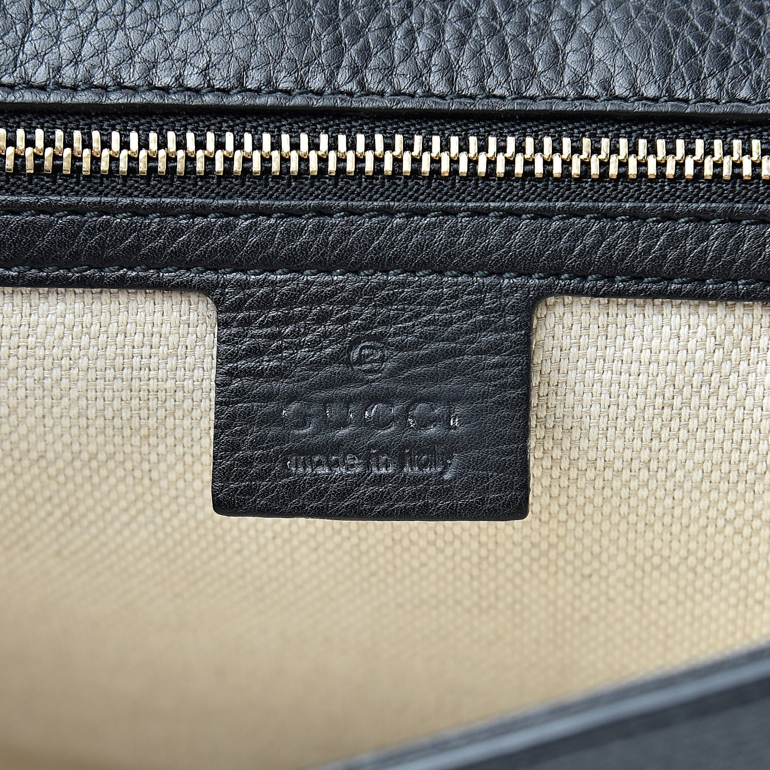 Gucci Pebbled Calfskin Medium Soho Clutch Black 6 of 8