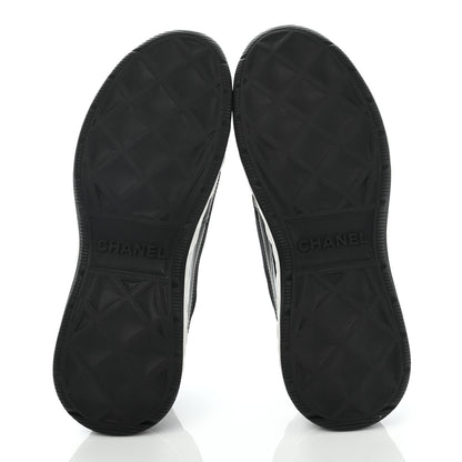 Chanel Velvet Calfskin Mixed Fibers CC Sneakers 38 Black 5 of 9