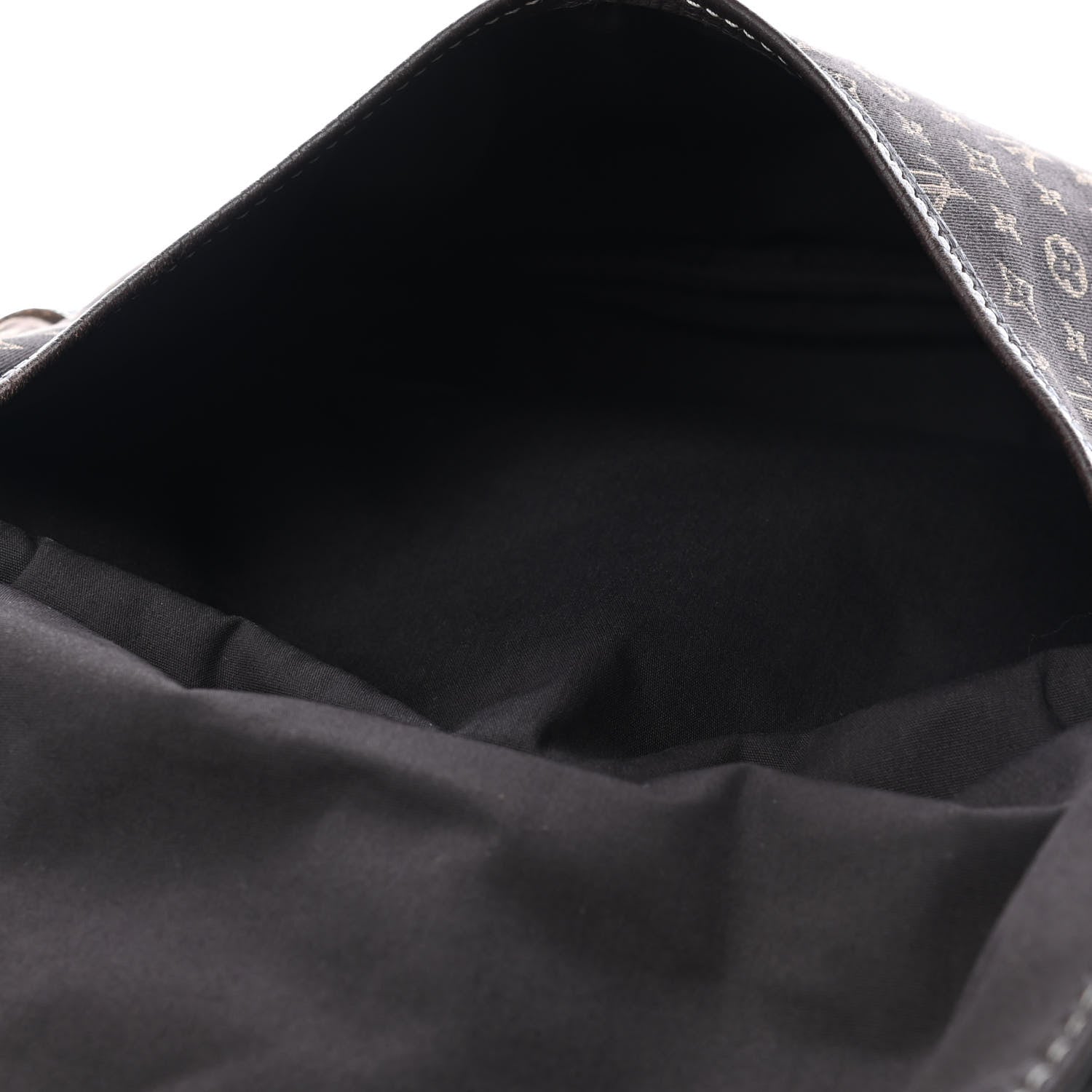 Louis Vuitton Monogram Mini Lin Saumur Ebene 4 of 6