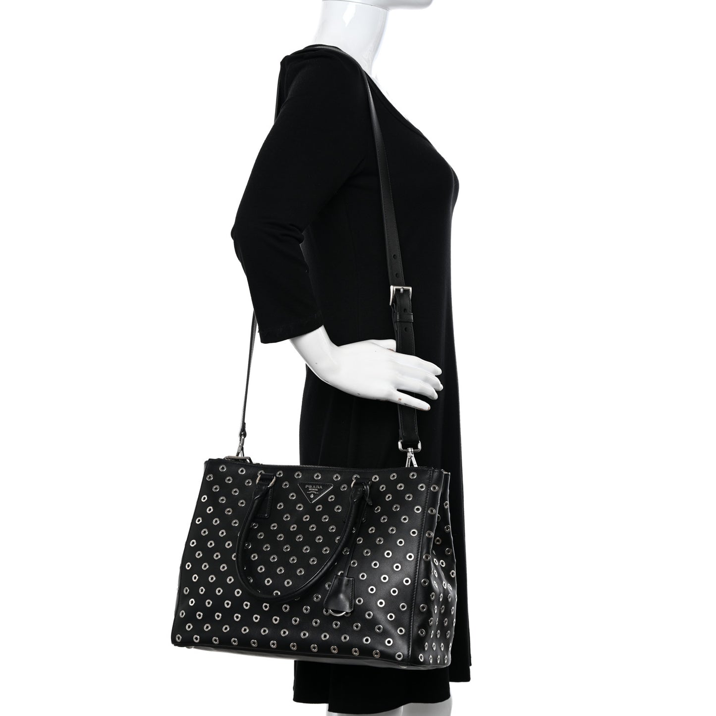 City Calf Grommet Large Double Zip Tote Black