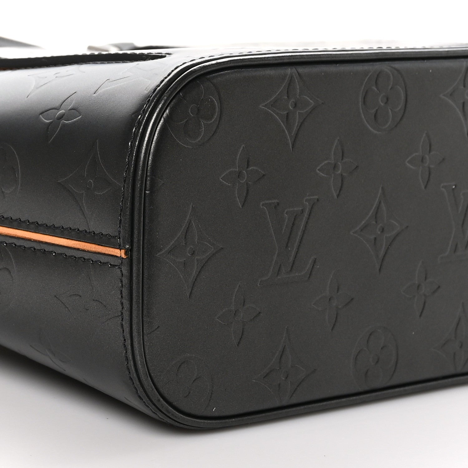 Louis Vuitton Mat Monogram Willwood Black 7 of 8