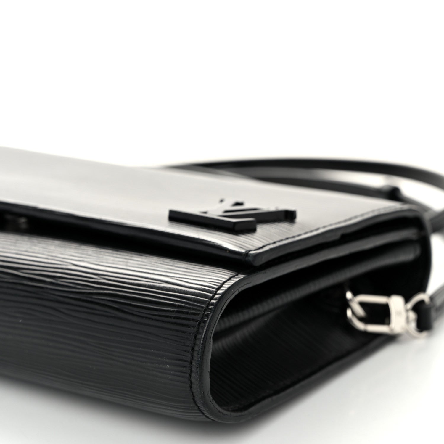 Louis Vuitton Epi Clery Black 9 of 12