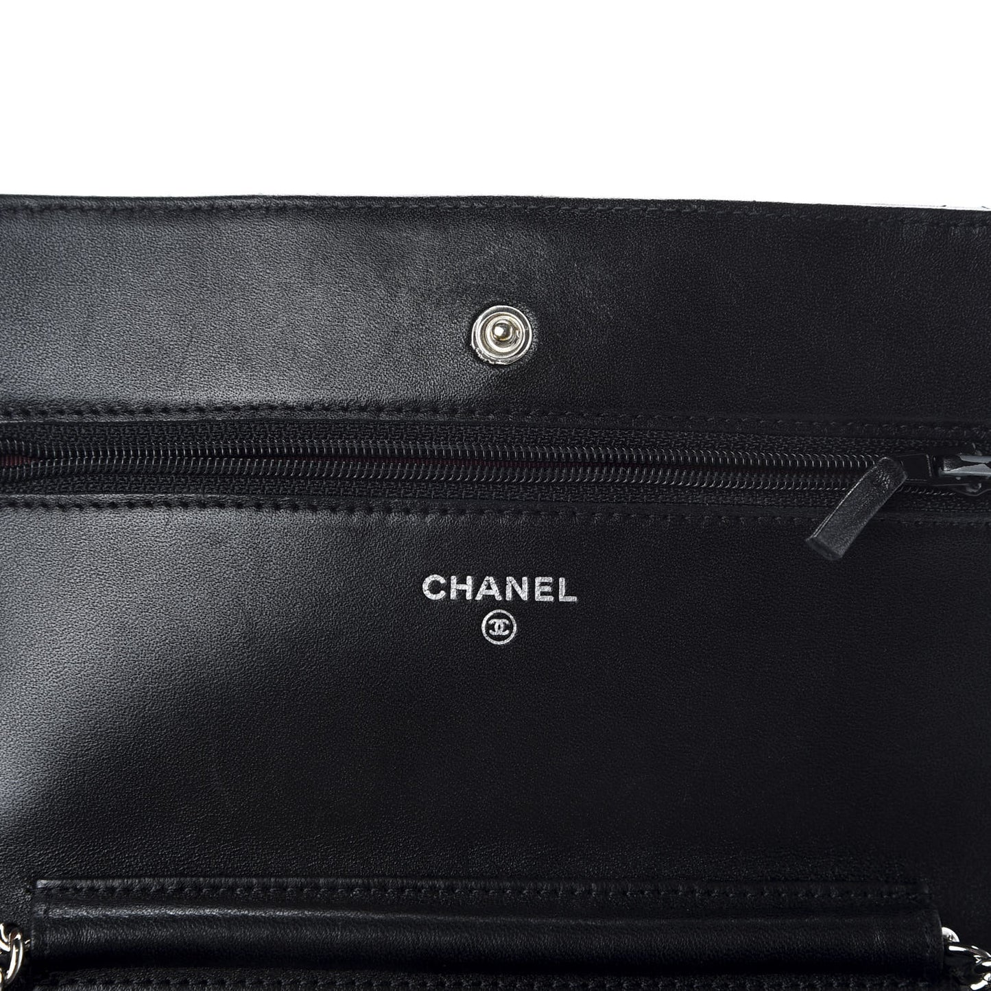 Lambskin Quilted Wallet On Chain WOC Black