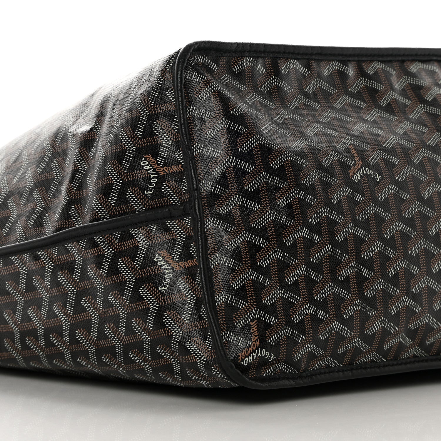 Goyard Goyardine Reversible Anjou GM Black 14 of 19