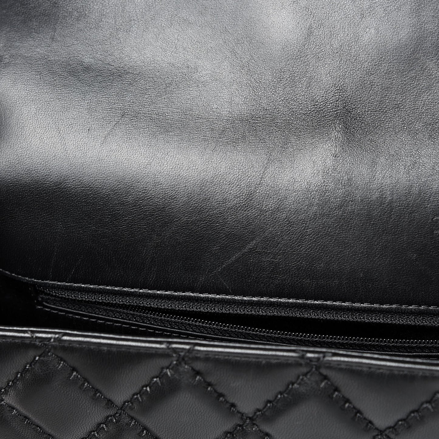 Lambskin Quilted Jumbo Easy Carry Flap Black