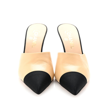 Chanel Goatskin Grosgrain Cap Toe Pearl Mule 39 Beige Black 3 of 10