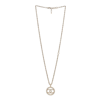 Chanel Pearl CC Round Pendant Necklace Gold 2 of 4