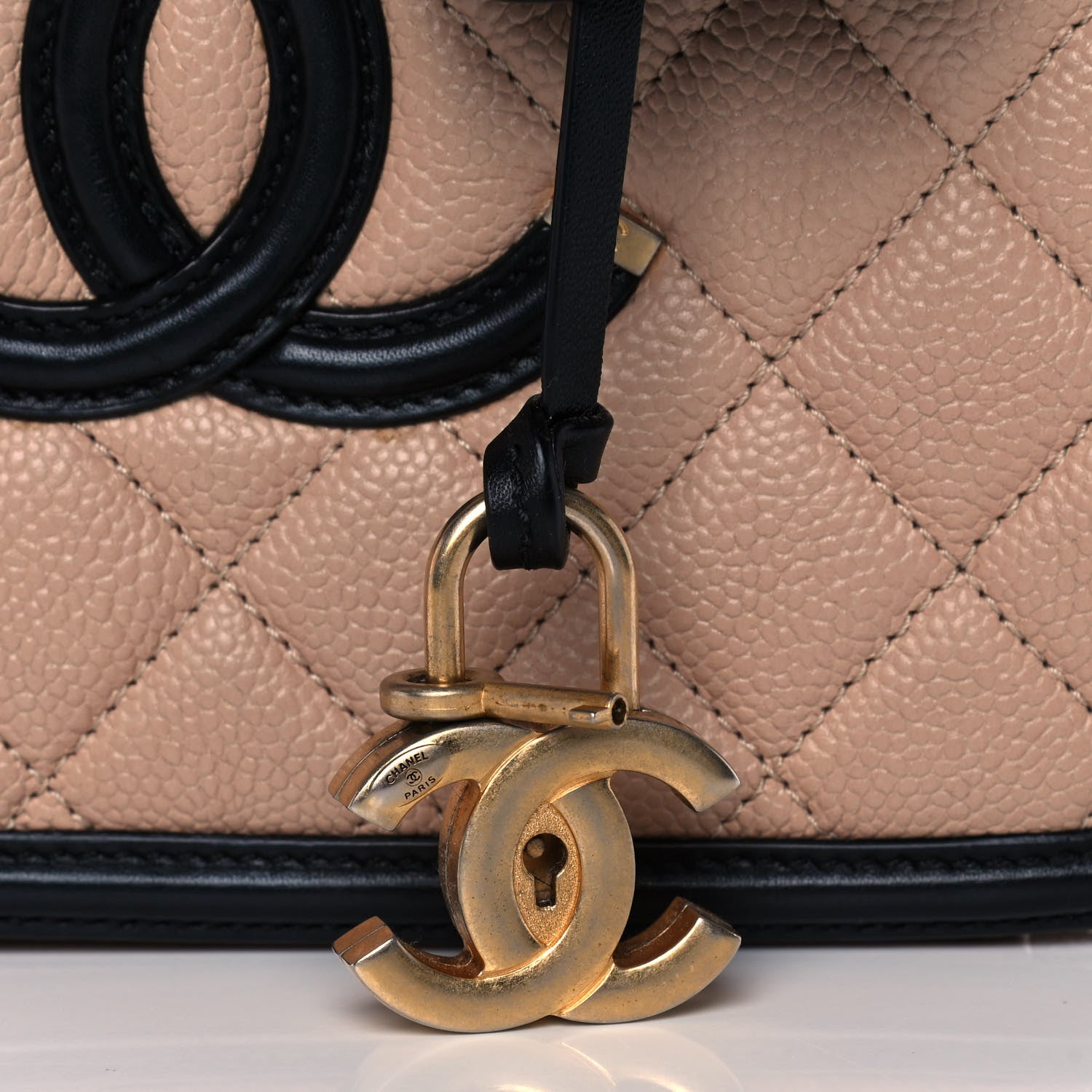 Chanel Caviar Quilted Medium CC Filigree Vanity Case Beige Black 9 of 14
