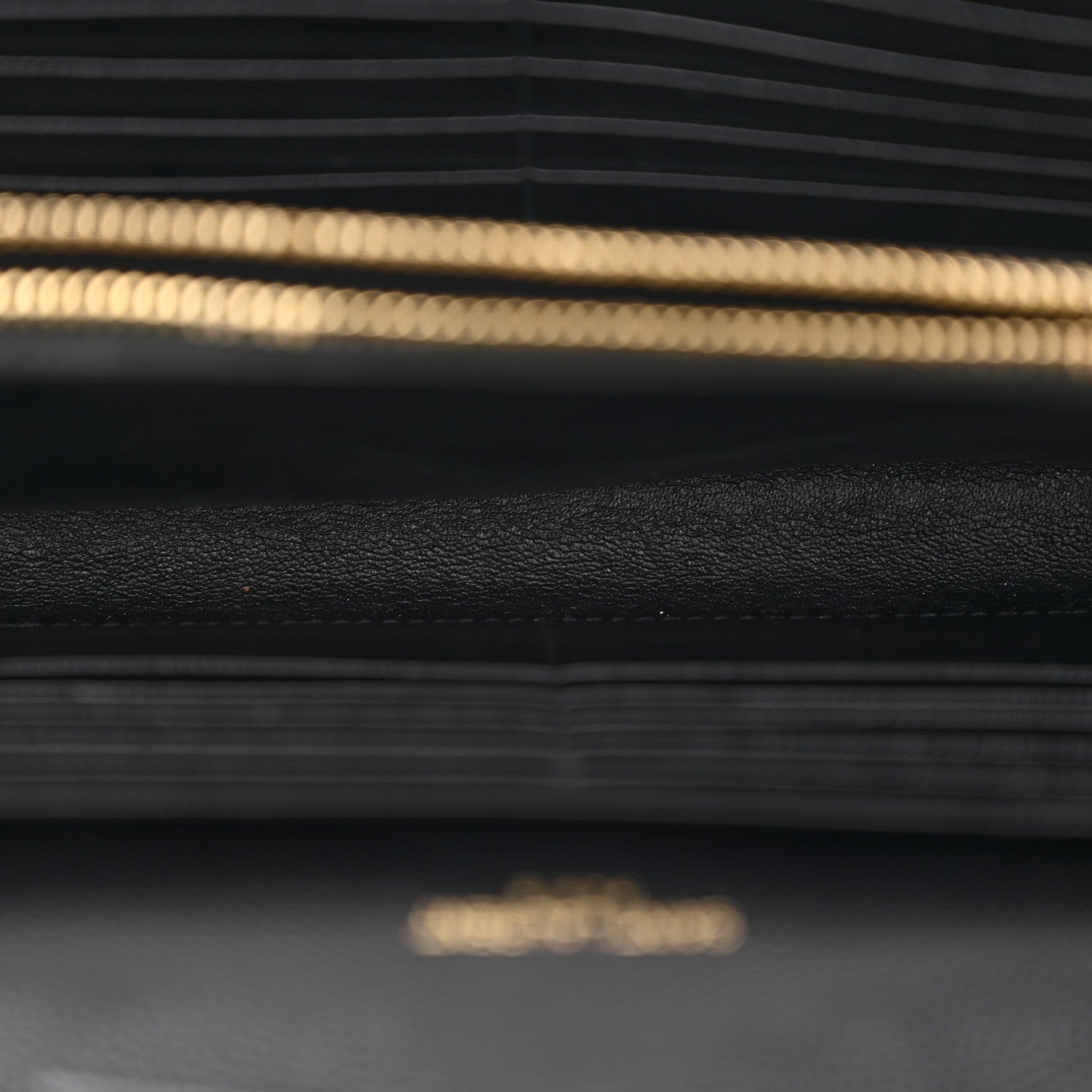 Saint Laurent Grain De Poudre Matelasse Chevron Monogram Chain Wallet Black 5 of 18