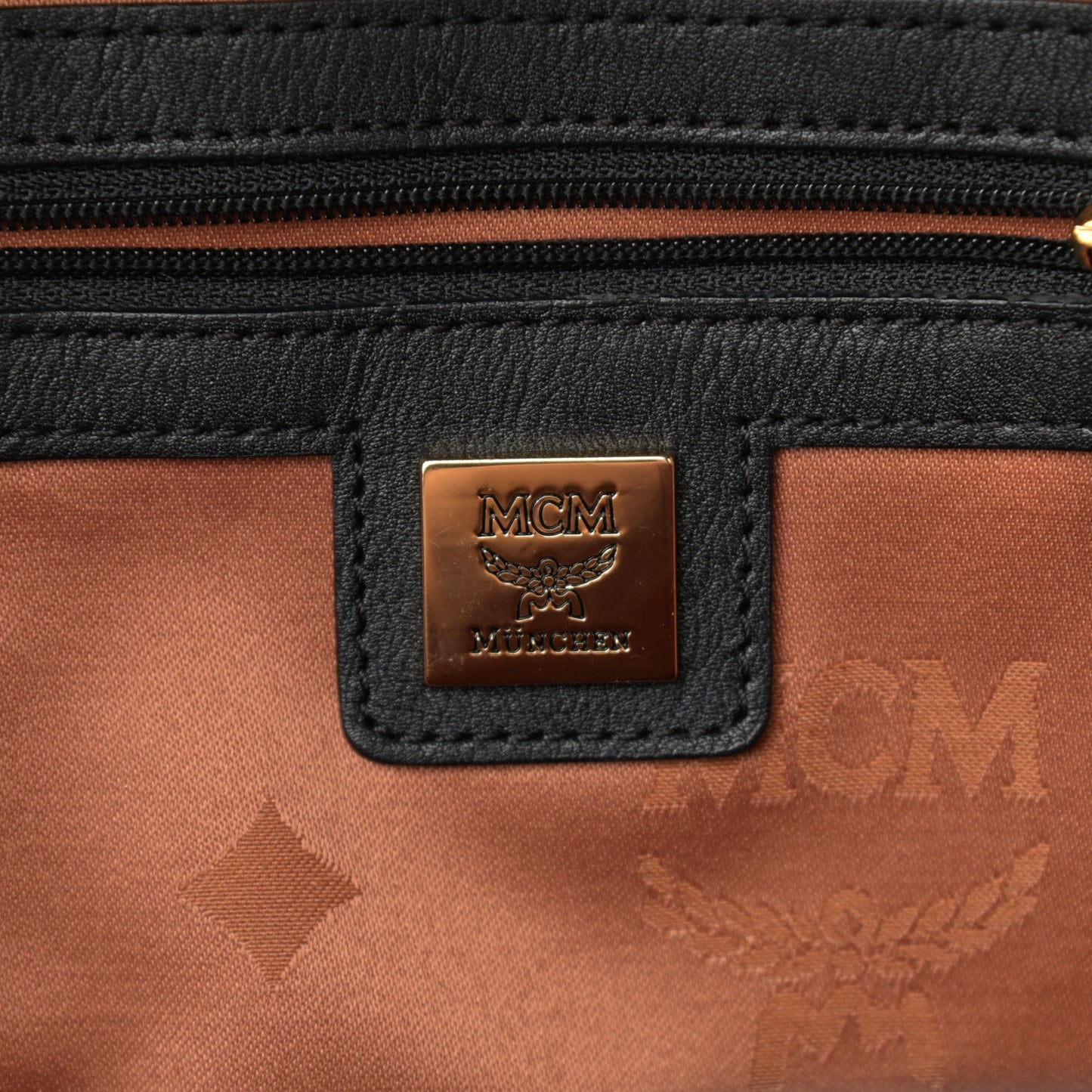Visetos Bi-Color Studded Medium Backpack Black Cognac