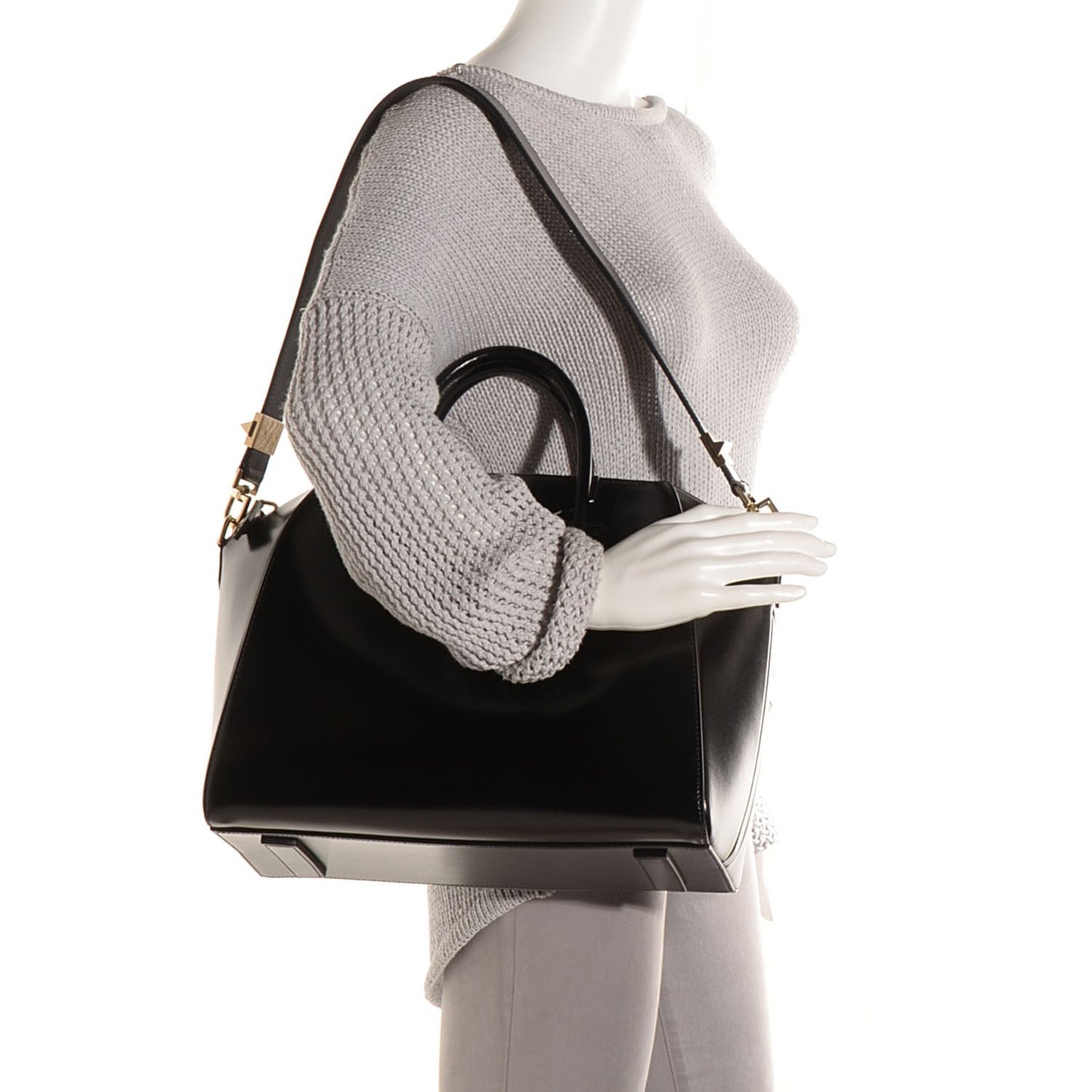 Shiny Lord Calfskin Medium Antigona Black