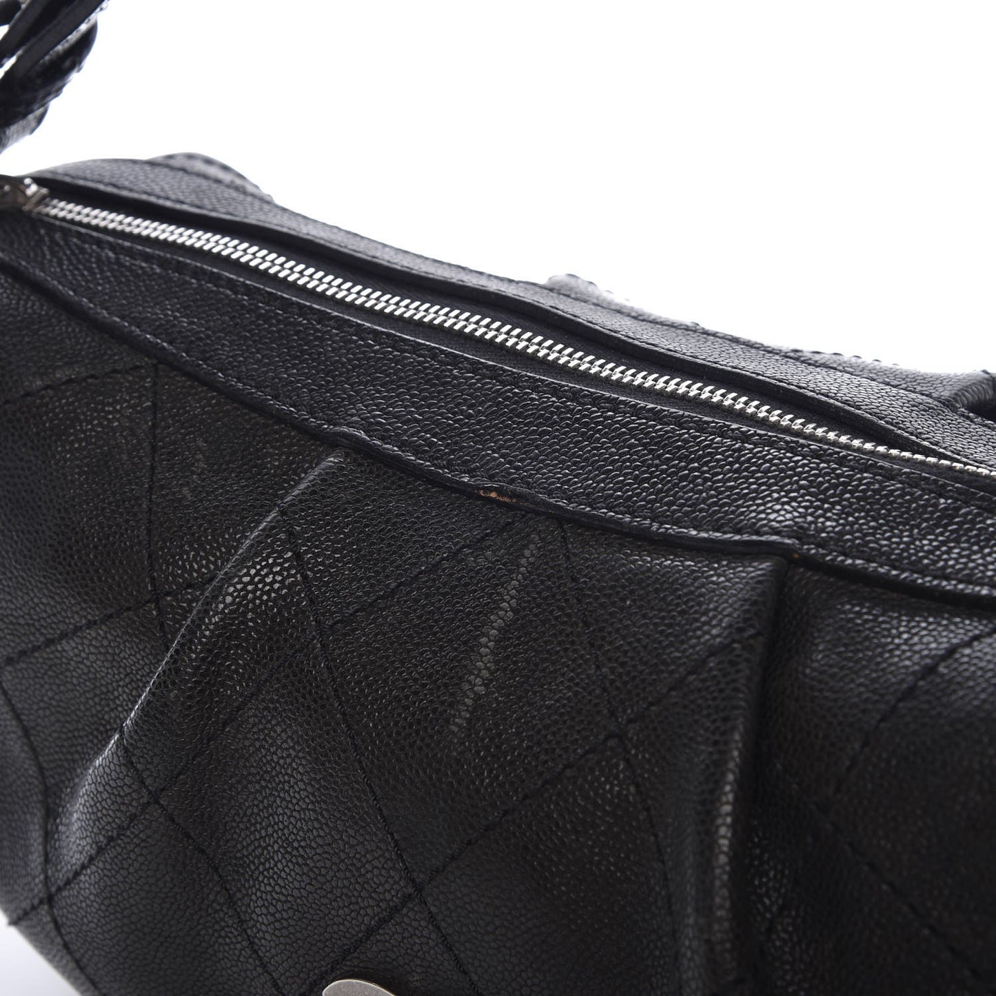 Caviar Stitched Outdoor Ligne Hobo Black