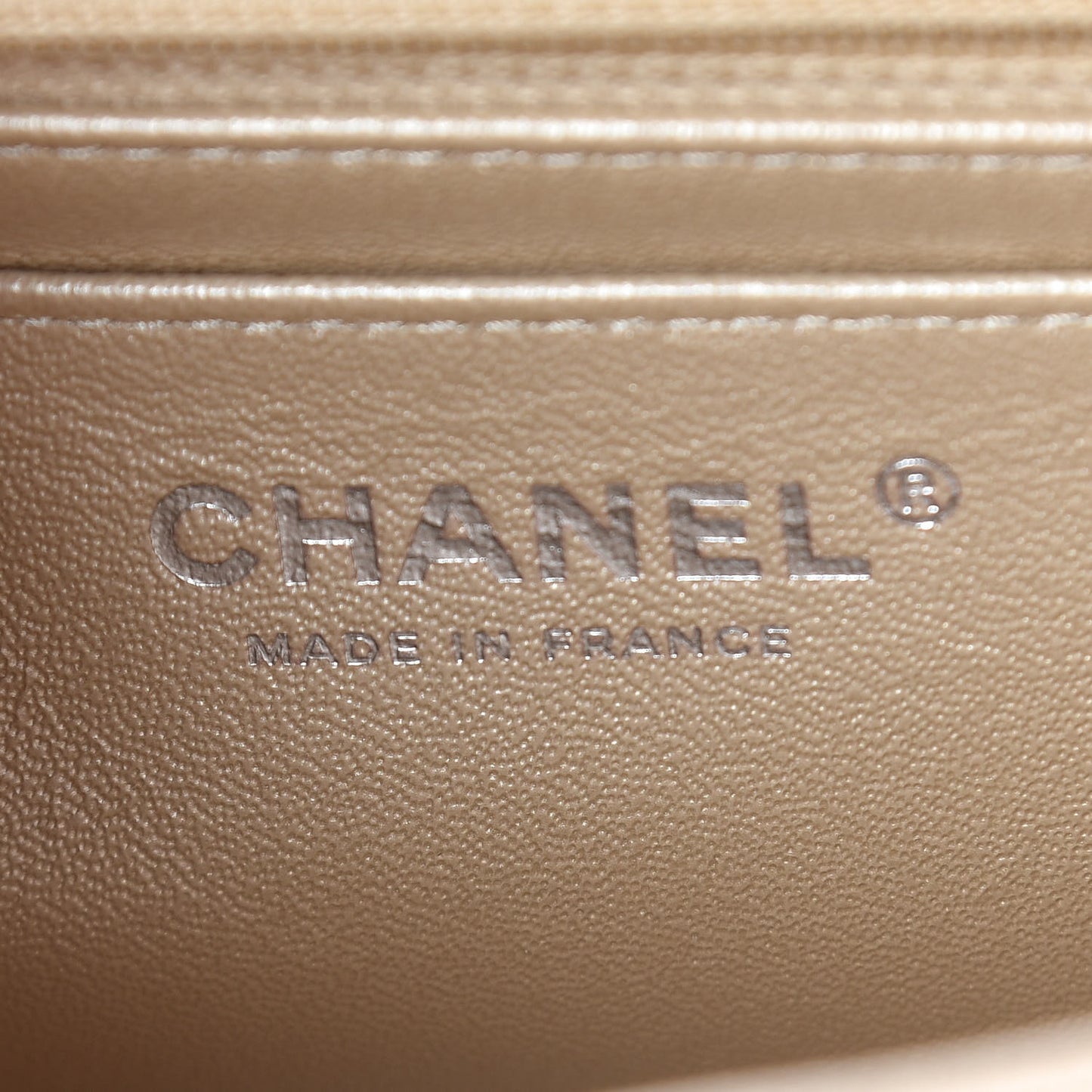Metallic Sheepskin Quilted 2.55 Reissue Mini Flap Beige