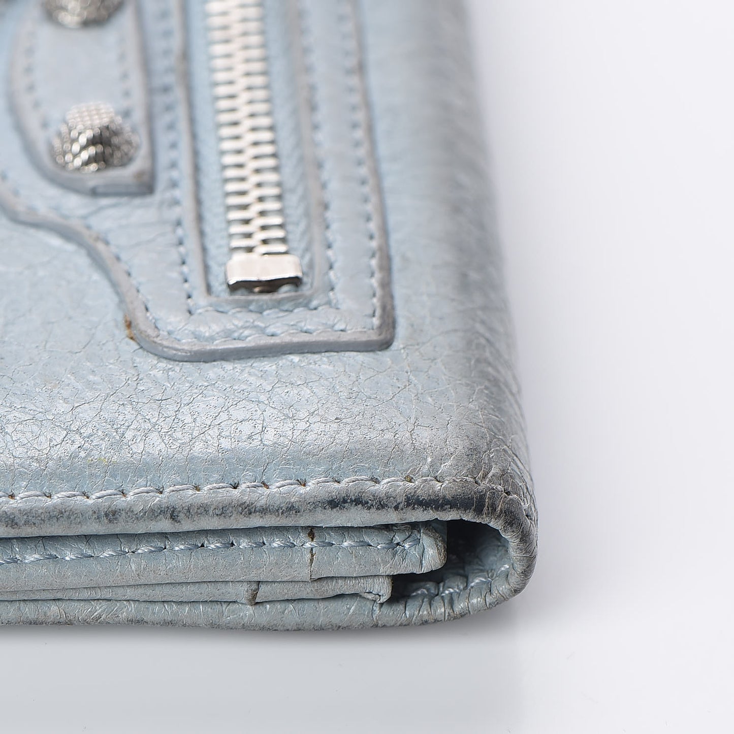 Agneau Giant 12 Silver Hardware Card Case Bleu Opaline
