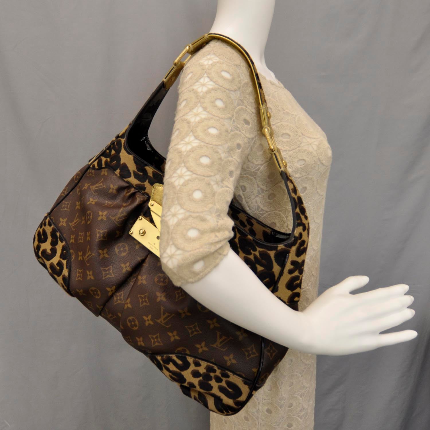 Louis Vuitton Monogram Leopard Polly 2 of 8