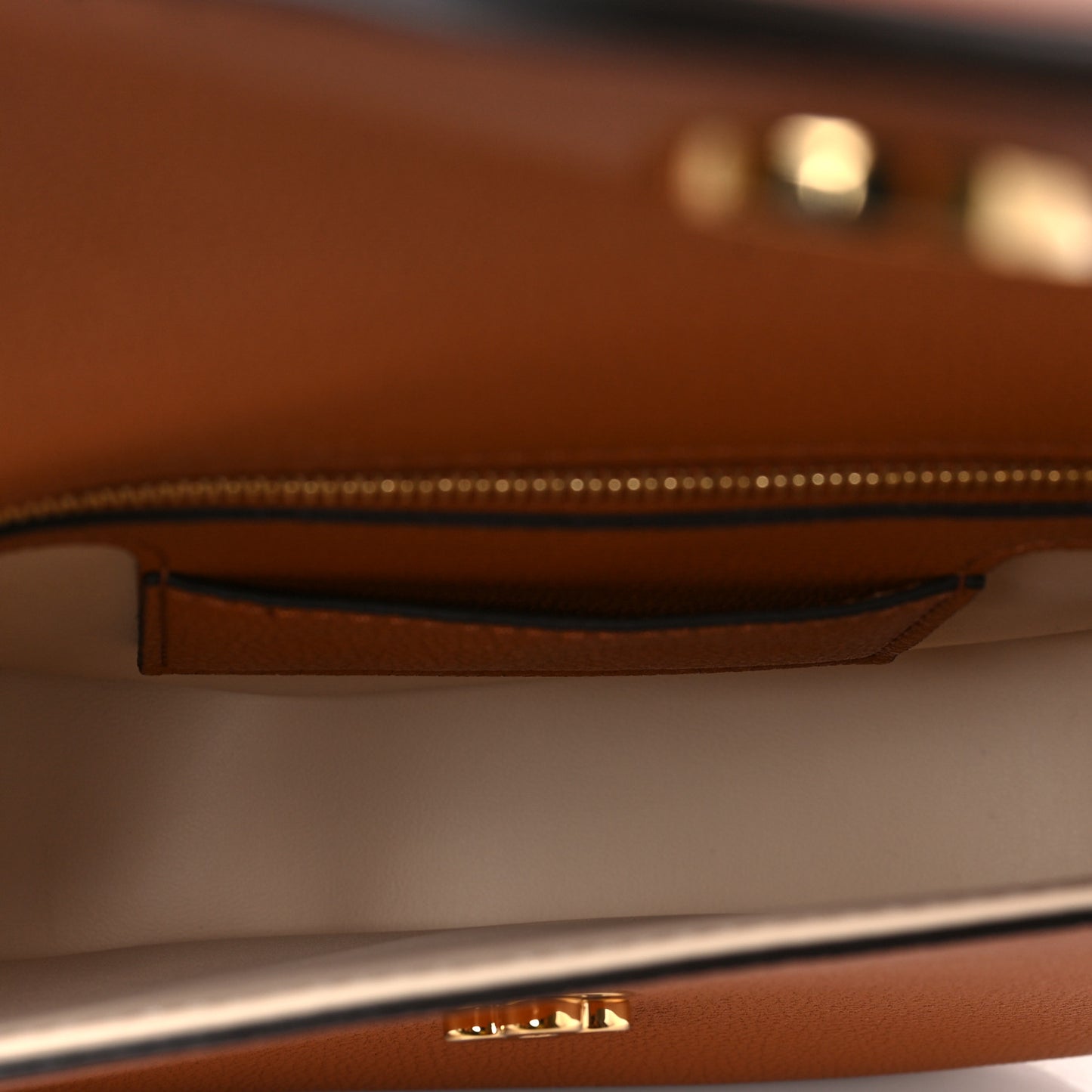 Grained Calfskin LV Pont 9 Soft MM Golden Siena