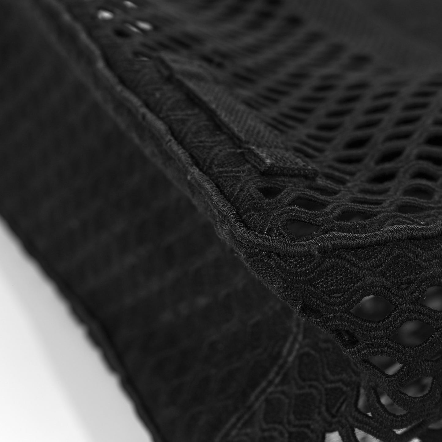 Canvas Embroidered Mesh Diorcamp Messenger Black