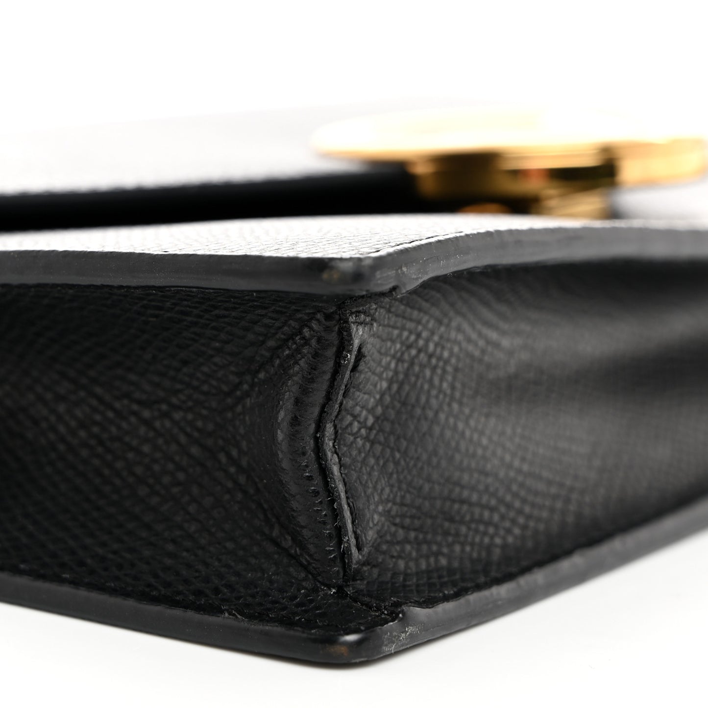 Vitello Cruise F is Fendi Medium Envelope Wallet on Chain Black