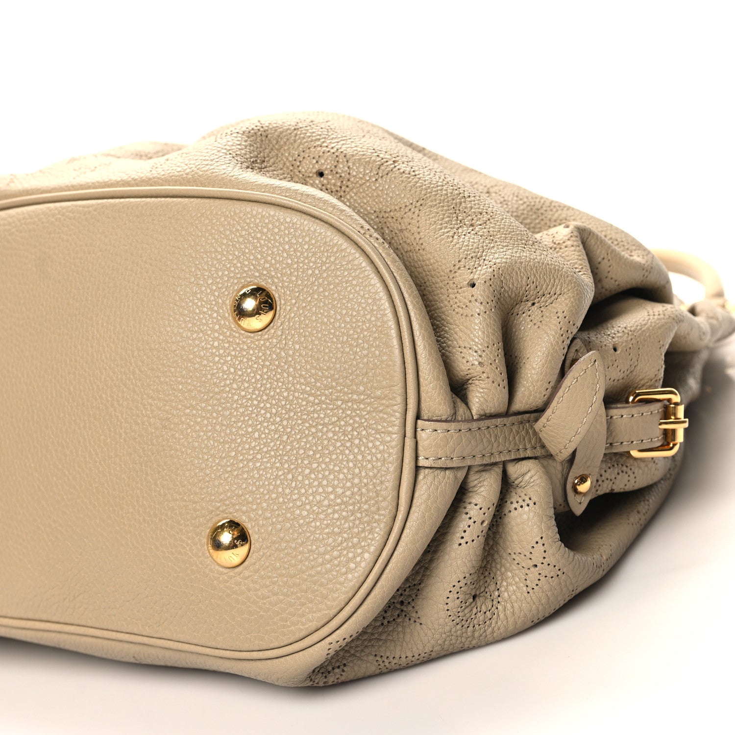 Louis Vuitton Mahina L Sable 9 of 9