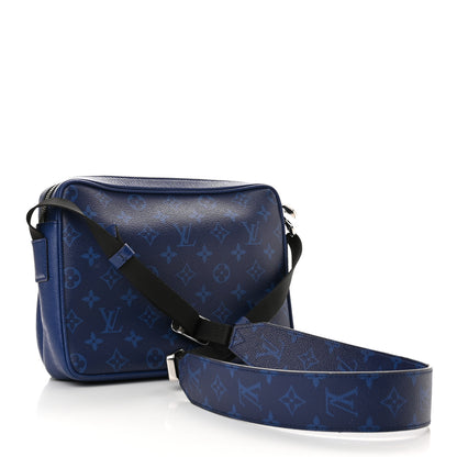 Louis Vuitton Taiga Monogram Outdoor Messenger Cobalt 3 of 9