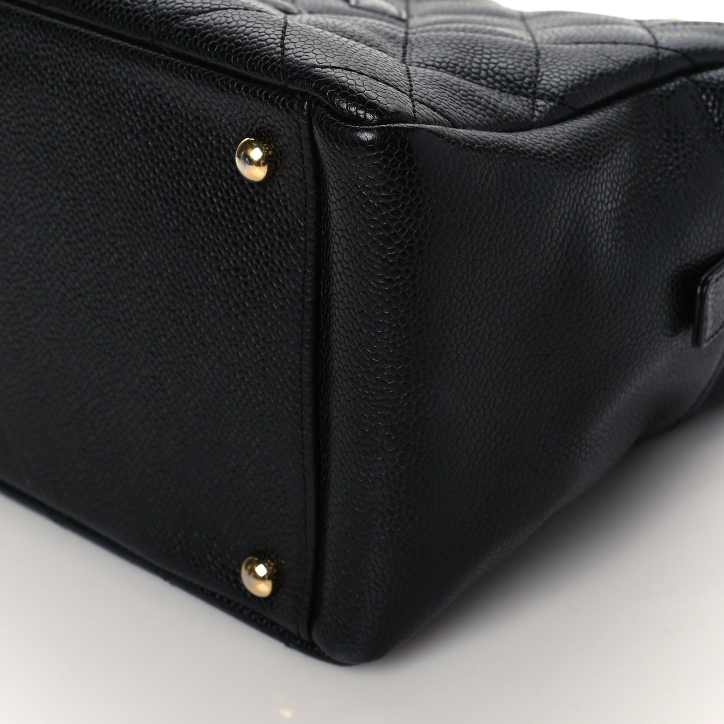 Caviar Quilted Petit Timeless Tote PTT Black