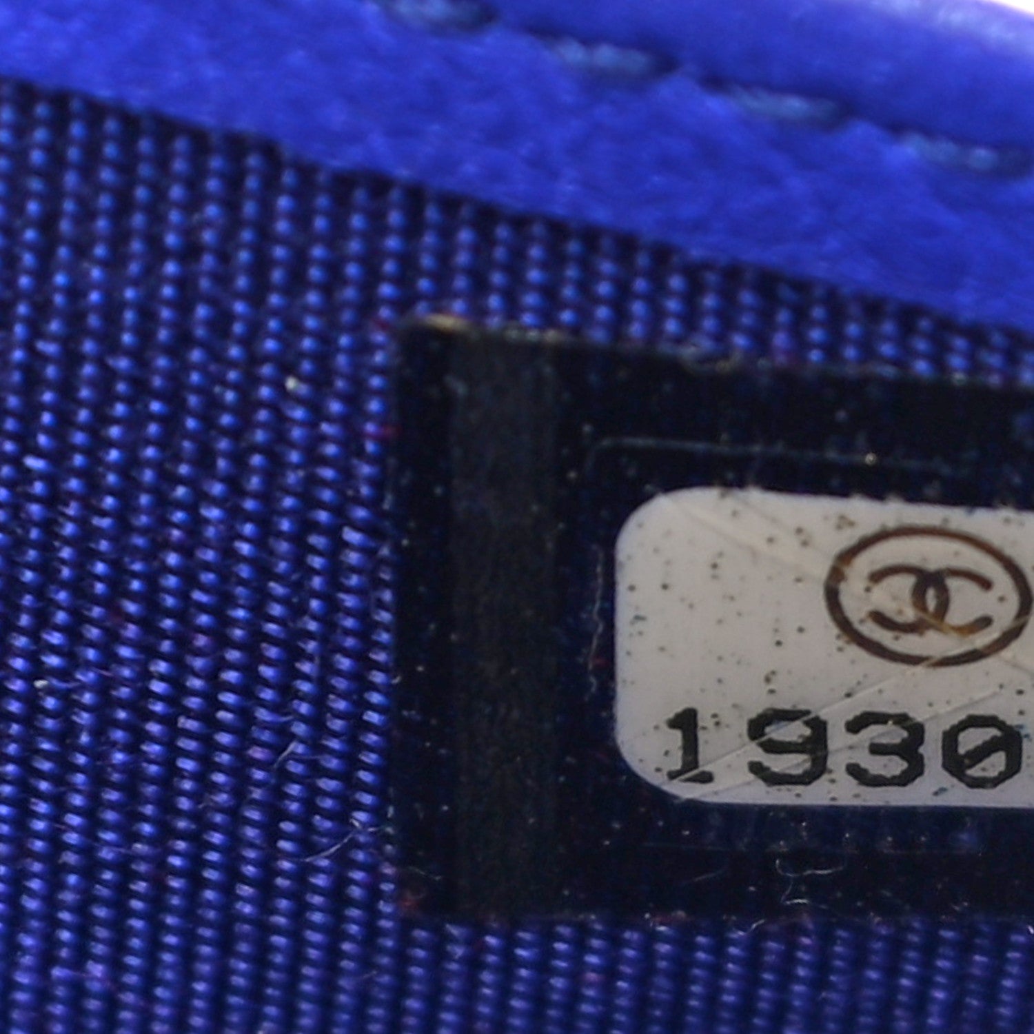 Chanel Calfskin Stitched Fancy CC Yen Wallet Blue 7 of 12