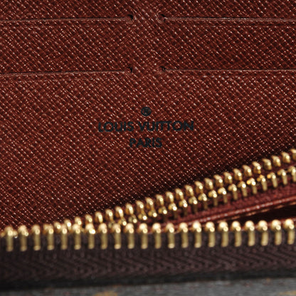 Louis Vuitton Monogram Zippy Wallet 7 of 8