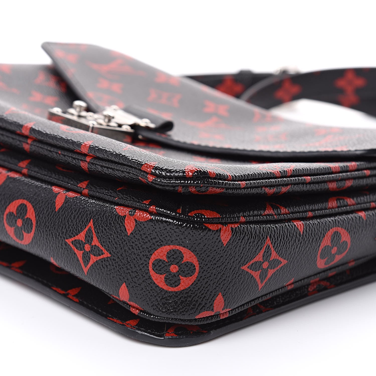 Louis Vuitton Monogram Infrarouge Pochette Metis 10 of 10