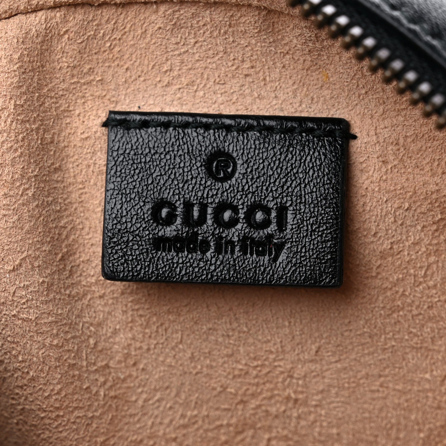 Gucci Azalea Calfskin Matelasse Heart Mini GG Marmont Round Shoulder Bag Black 6 of 11