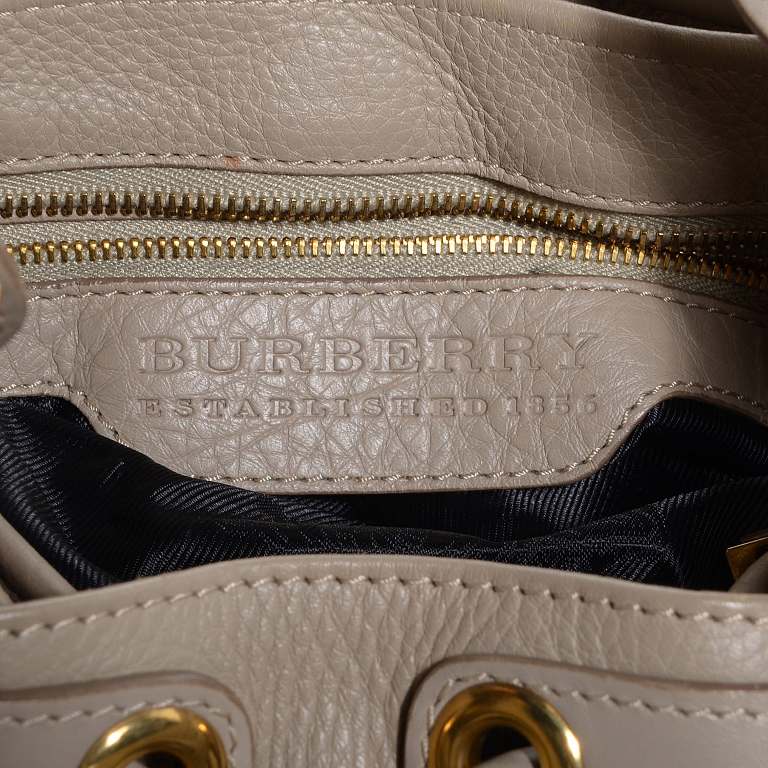 Burberry Leather Mason Warrior Beige 6 of 9